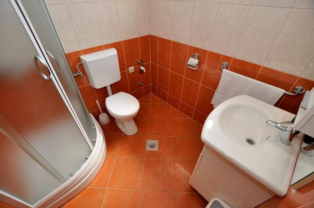 Apartmani Martinovka Drasnice Bagian luar foto