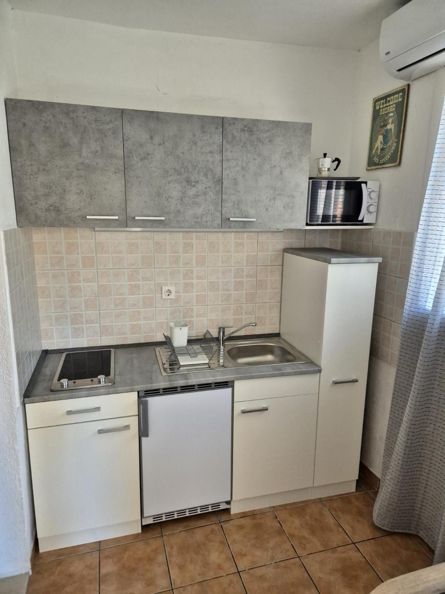 Apartmani Martinovka Drasnice Bagian luar foto